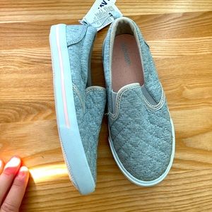 Adorable and comfy toddler slip-ins sneakers size 10 from old navy. NWT